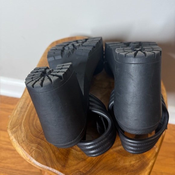 MIA Ivelisse Black Malta Chunky Platform Heel Sandal 6.5 - Picture 9 of 9